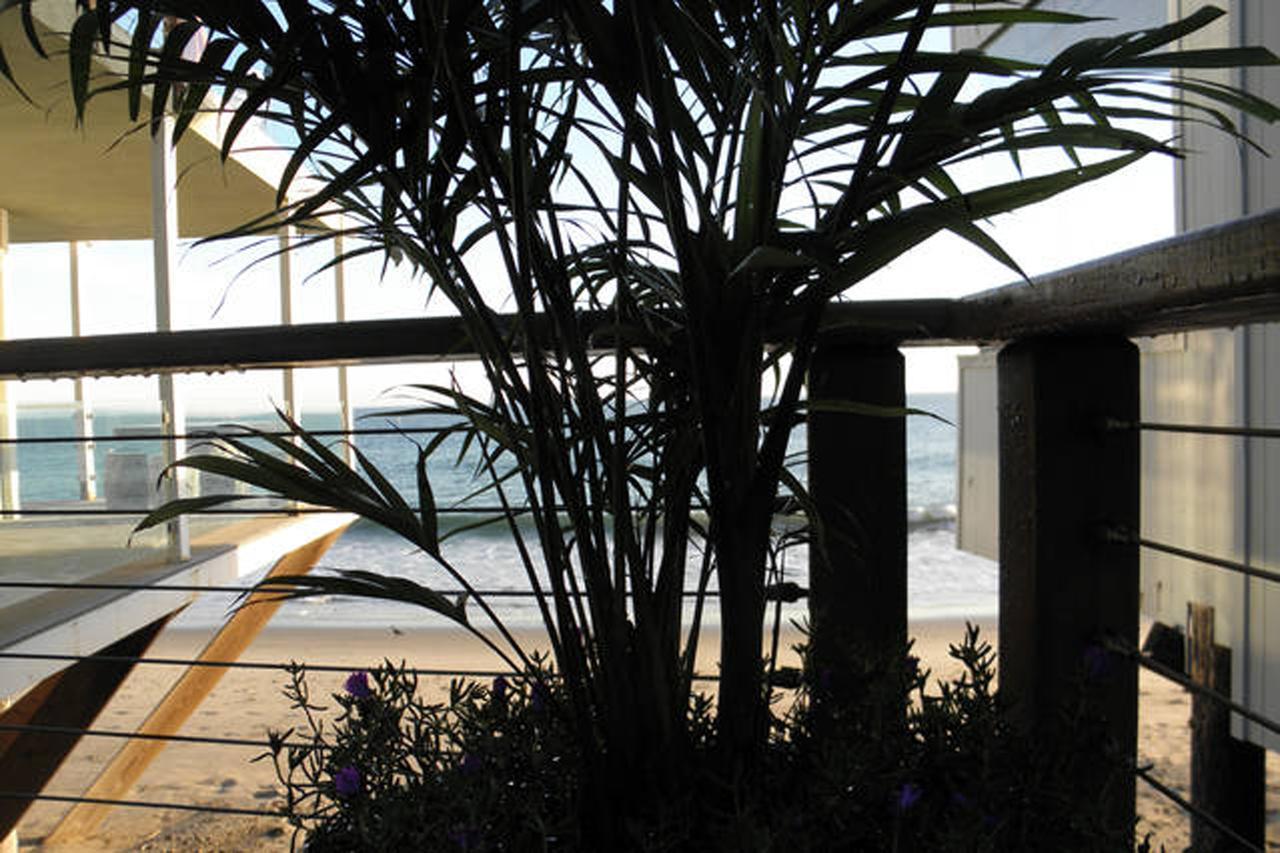 Malibu Private Beach Apartments Exterior foto
